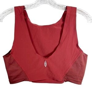 Free People movement seamless cropped tank top size S open back red